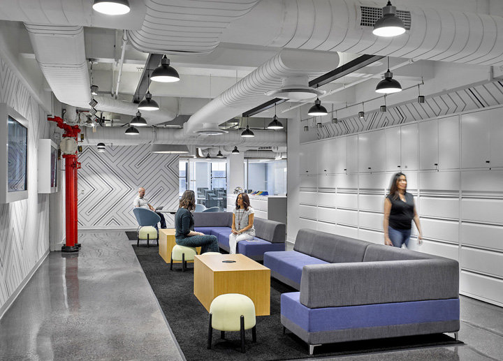 唯美工業風 美國零售商Foot Locker紐約總部設計欣賞