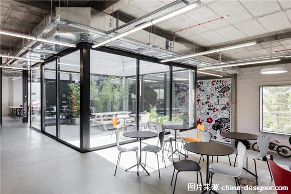 葡萄牙Outsystems辦公室設計-8.jpg 葡萄牙Outsystems辦公室設計-8.jpg